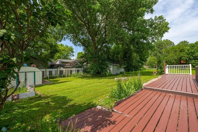 1813 29th Street Circle S, Moorhead, MN 56560