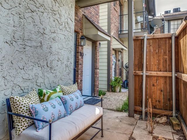 3904 Rawlins Street 110, Dallas, TX 75219