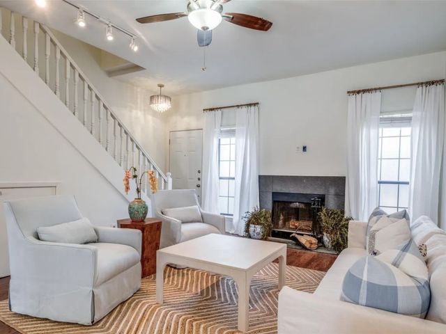 3904 Rawlins Street 110, Dallas, TX 75219