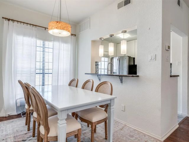 3904 Rawlins Street 110, Dallas, TX 75219