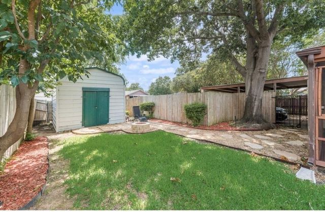 1022 Melissa Lane, Garland, TX 75040