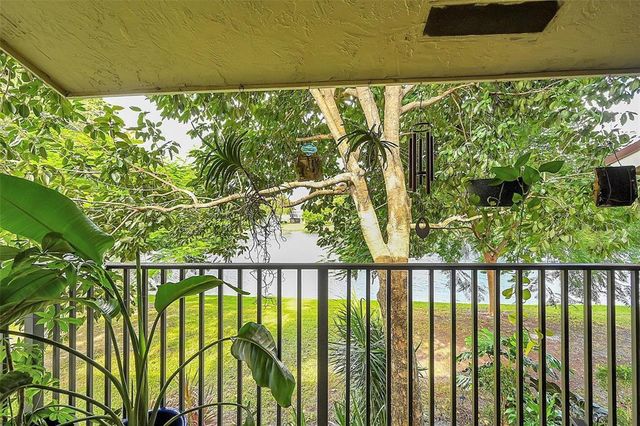 117 GARDENS Drive 204, Pompano Beach, FL 33069