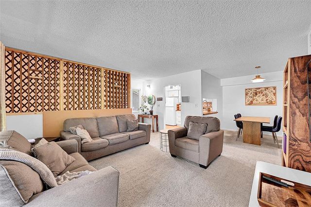 117 GARDENS Drive 204, Pompano Beach, FL 33069