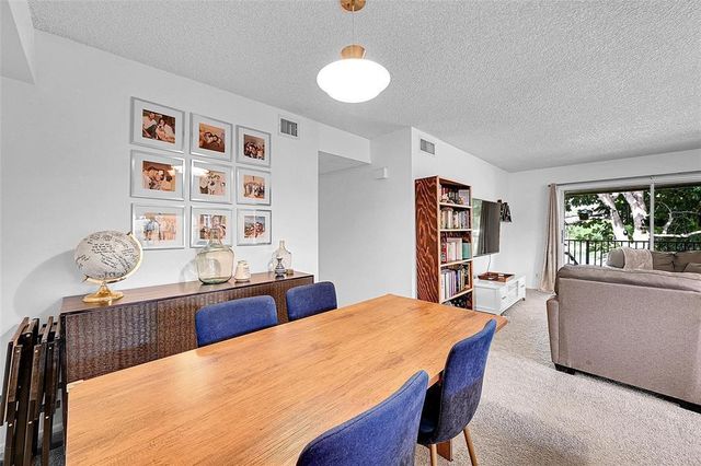 117 GARDENS Drive 204, Pompano Beach, FL 33069