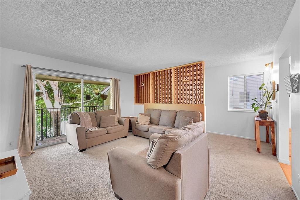 117 GARDENS Drive 204, Pompano Beach, FL 33069
