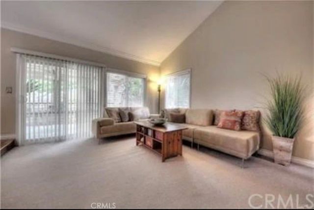 2543 Farview, Fullerton, CA 92833