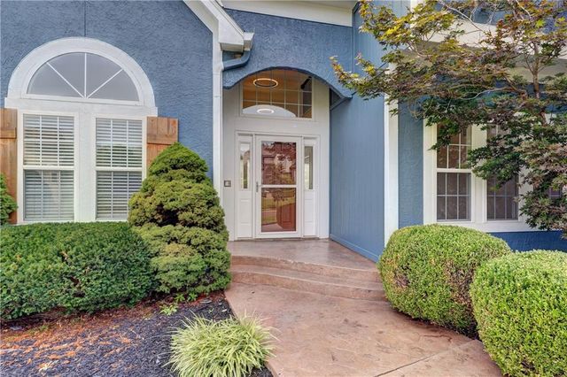 13816 Haskins Street, Overland Park, KS 66221