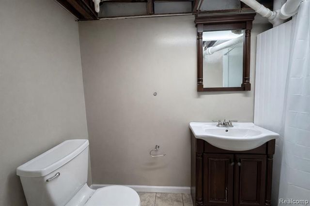 24245 Prairie Lane, Warren, MI 48089