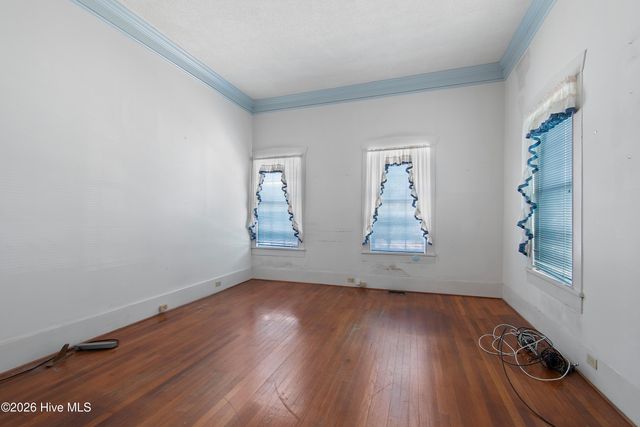 301 E Moore Street, Southport, NC 28461