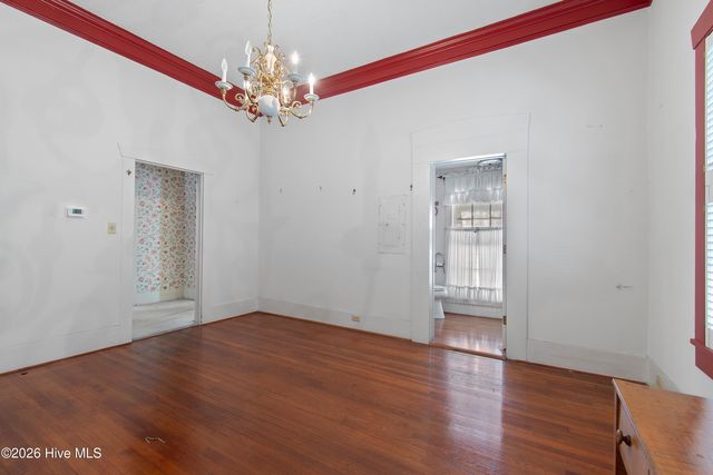 301 E Moore Street, Southport, NC 28461