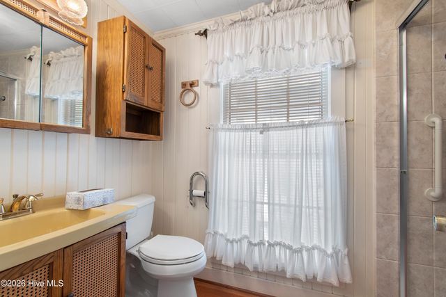 301 E Moore Street, Southport, NC 28461