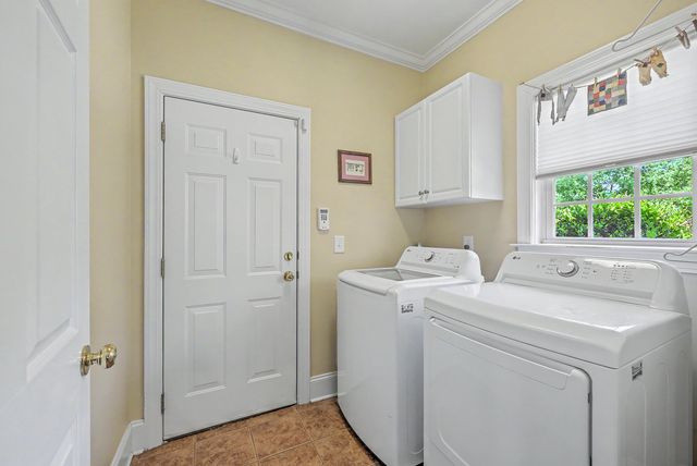 8781 Herons Walk, North Charleston, SC 29420