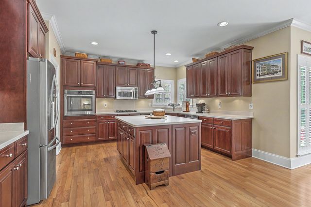 8781 Herons Walk, North Charleston, SC 29420