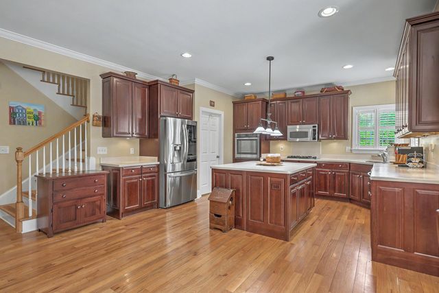 8781 Herons Walk, North Charleston, SC 29420