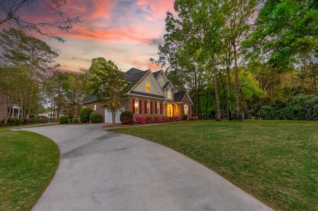 8781 Herons Walk, North Charleston, SC 29420