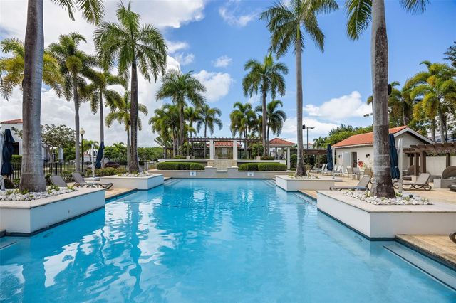 25 CALLE TURQUOISE, Vega Alta, PR 00692