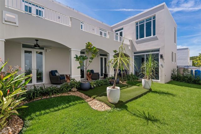 25 CALLE TURQUOISE, Vega Alta, PR 00692