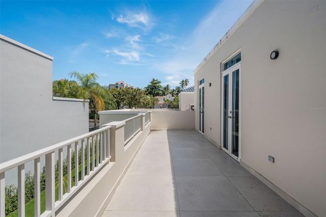 25 CALLE TURQUOISE, Vega Alta, PR 00692