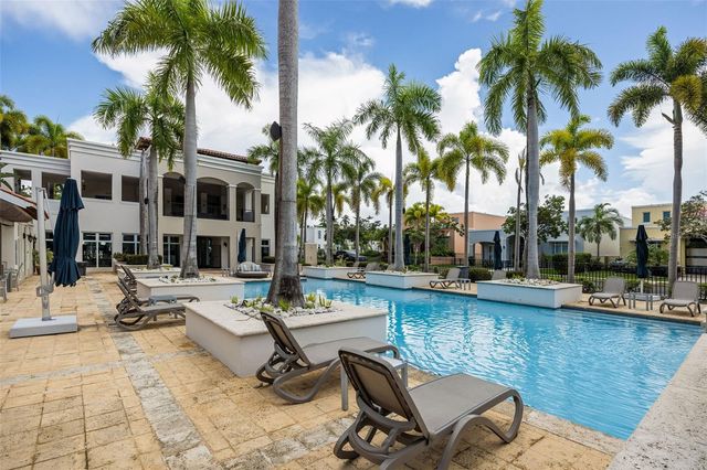 25 CALLE TURQUOISE, Vega Alta, PR 00692