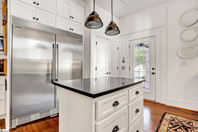 1008 W Poinsett Street, Greer, SC 29650