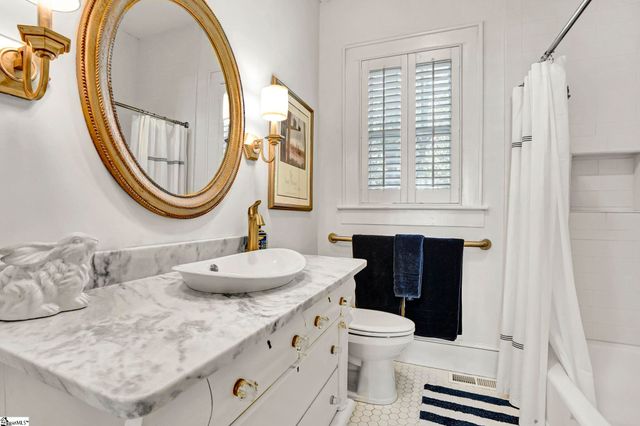 1008 W Poinsett Street, Greer, SC 29650