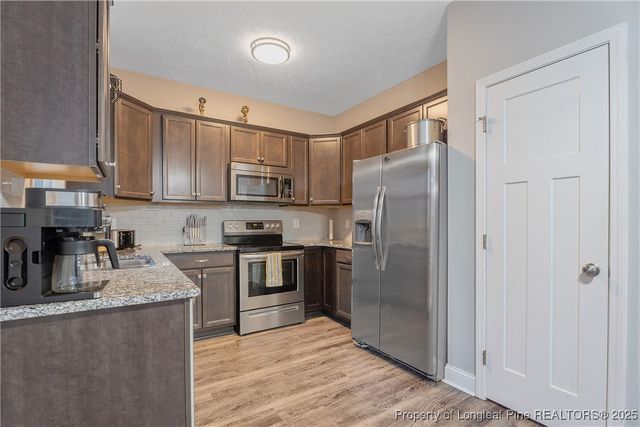 520 Abbottswood Drive, Fayetteville, NC 28301