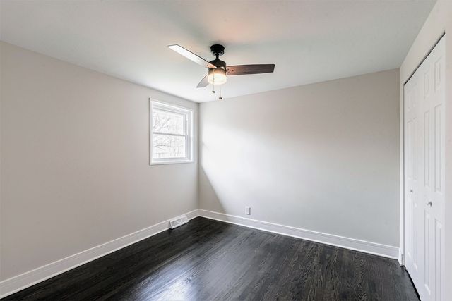 16039 Marion Drive, South Holland, IL 60473