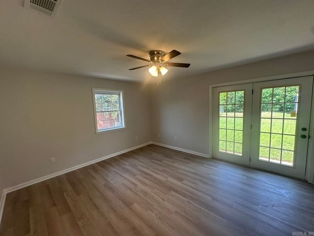 1512 Glover Street, Malvern, AR 72104