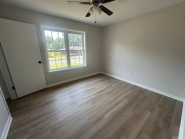 1512 Glover Street, Malvern, AR 72104