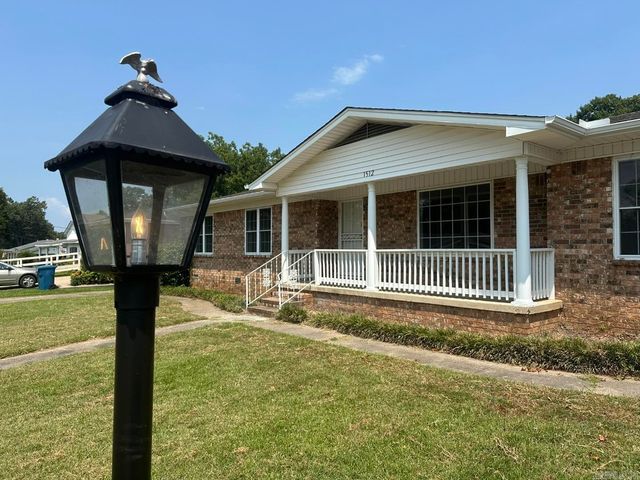 1512 Glover Street, Malvern, AR 72104