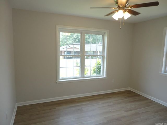 1512 Glover Street, Malvern, AR 72104