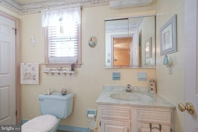 5 PARTRIDGE CT, Marlton, NJ 08053