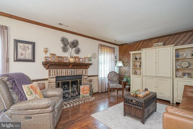 5 PARTRIDGE CT, Marlton, NJ 08053