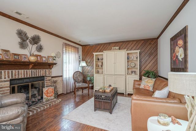 5 PARTRIDGE CT, Marlton, NJ 08053