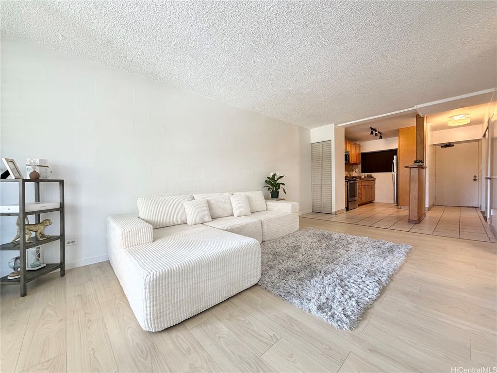 2488 Kapiolani Boulevard 303, Honolulu, HI 96826