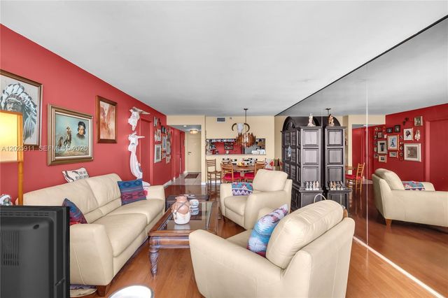 555 NE 15th St 23I, Miami, FL 33132