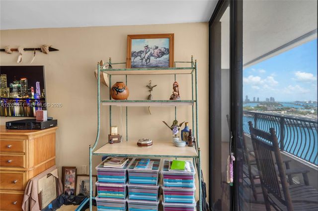 555 NE 15th St 23I, Miami, FL 33132