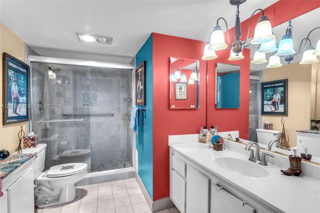 555 NE 15th St 23I, Miami, FL 33132