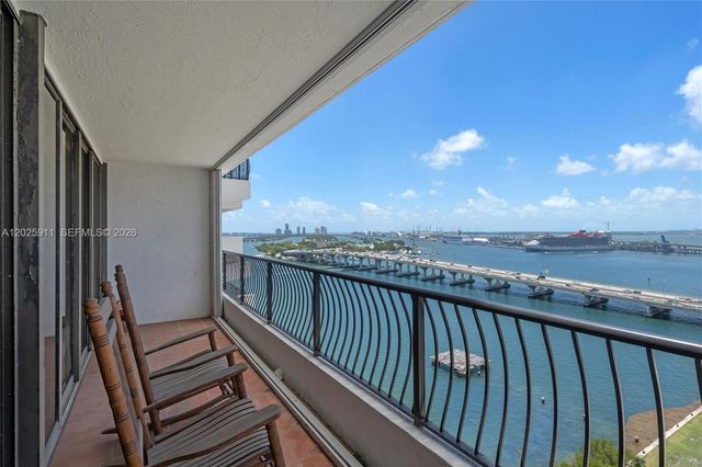 555 NE 15th St 23I, Miami, FL 33132