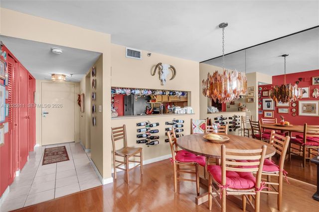 555 NE 15th St 23I, Miami, FL 33132