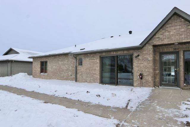 300 10th Avenue SE 101, Pelican Rapids, MN 56572