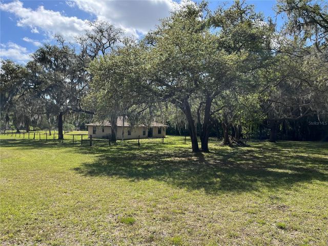7478 CR 663, Bushnell, FL 33513
