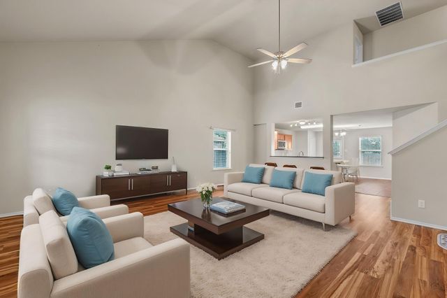 1317 N Houston Street, Royse City, TX 75189