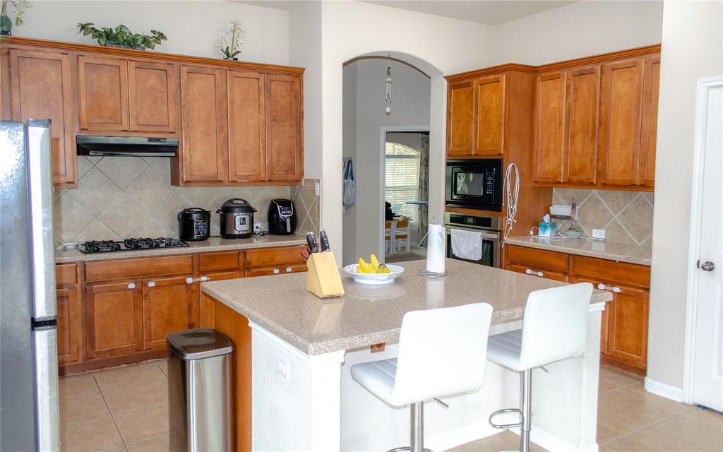 7709 Black Mountain DR, Austin, TX 78736