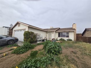 960 Granada Hill, Barstow, CA 92311