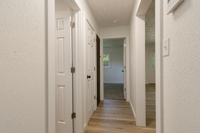 2716 West Elm Street, Springfield, MO 65802