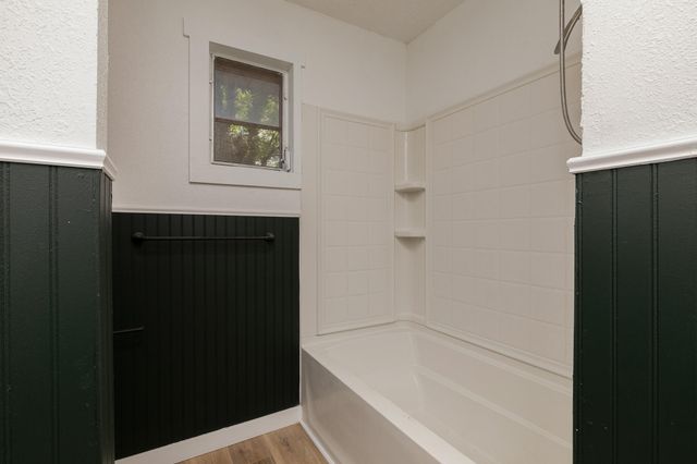 2716 West Elm Street, Springfield, MO 65802