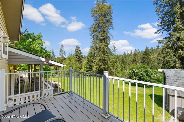 11901 N Eastshore DR, Hayden, ID 83835