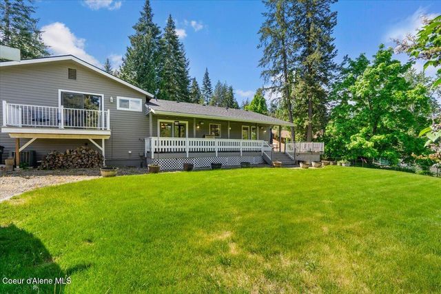 11901 N Eastshore DR, Hayden, ID 83835
