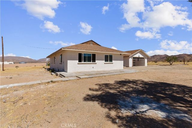 16962 Huff, Lucerne Valley, CA 92356